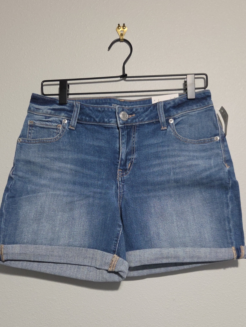 Classic Blue Denim Roll-Cuff Women's Shorts